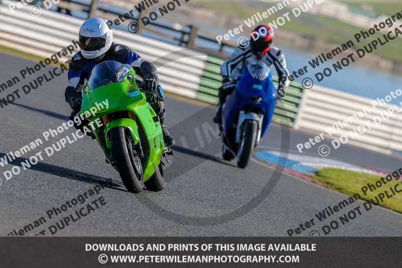 PJM Wedding Photography;enduro digital images;event digital images;eventdigitalimages;mallory park;mallory park photographs;mallory park trackday;mallory park trackday photographs;no limits trackdays;peter wileman photography;racing digital images;trackday digital images;trackday photos